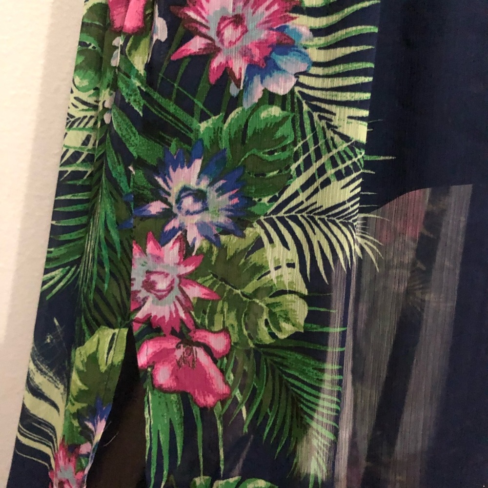 Summer dress - Picture 5 of 8